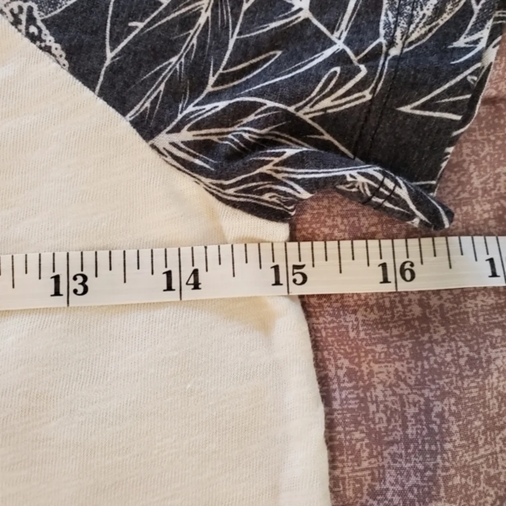 NWOT Old Navy short sleeve tshirt